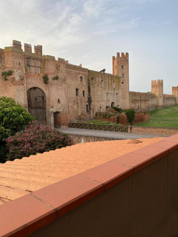 Sotto Le Mura Montagnana  Δωμάτιο φωτογραφία